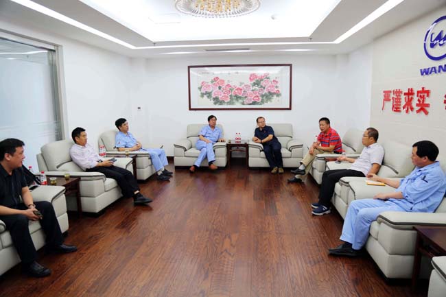 沈陽(yáng)鋁鎂設計研究院副總經(jīng)理朱佳明一行到公司交流訪(fǎng)談