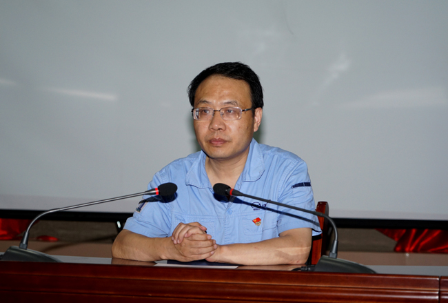 集團公司組織觀(guān)看廉政警示教育片